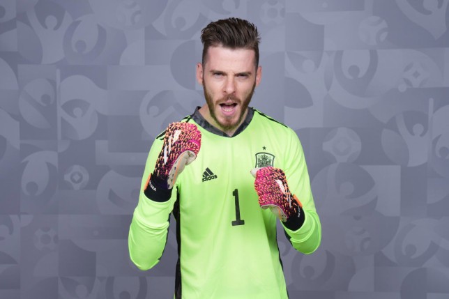 Manchester United’s David de Gea cuts short holiday after Euro 2020 in bid to win back starting spot - Bóng Đá