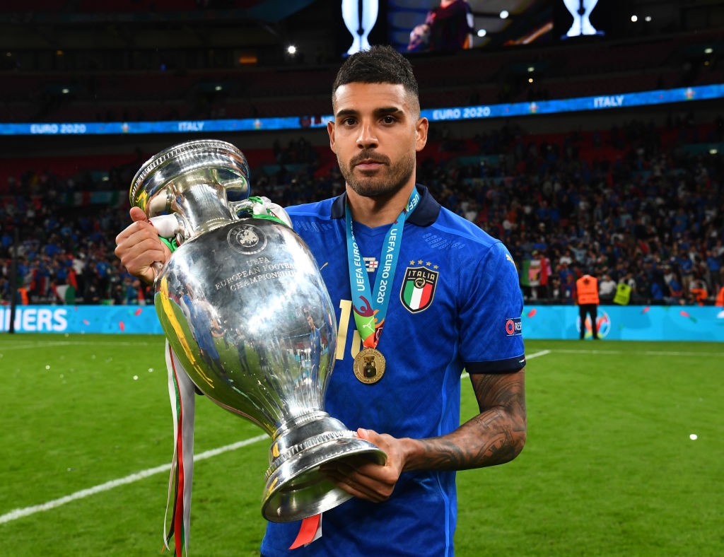 Emerson Palmieri has reportedly handed in his resignation letter to Chelsea amid interest from several Italian clubs. - Bóng Đá