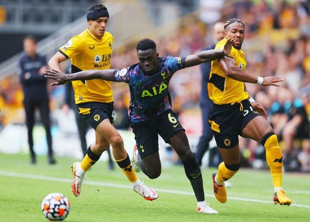 ‘I CAN’T GIVE A CASE’: MERSON SAYS TOTTENHAM 25-YEAR-OLD BETTER THAN ARSENAL’S GABRIEL - Bóng Đá