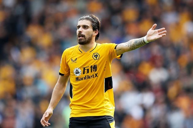 Có một tiền vệ phòng ngự tạo nhiều cơ hội bằng cả tuyến giữa Man Utd - Bóng Đá