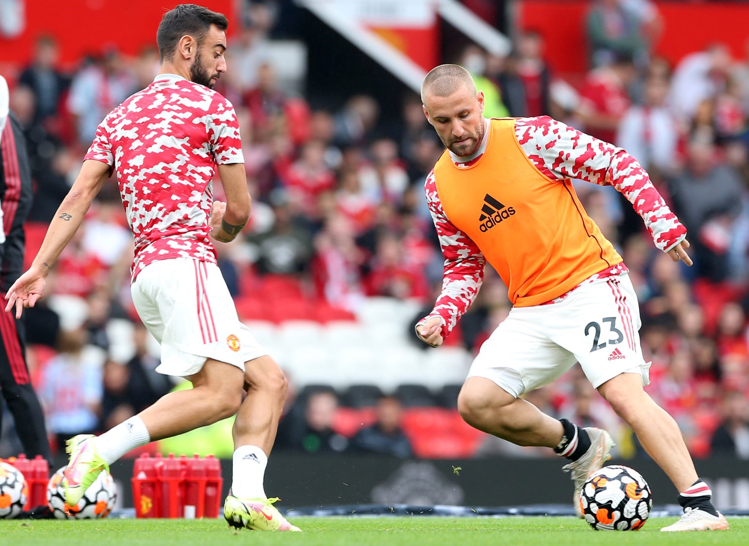 United to discuss new deal for Shaw in coming weeks, says Romano - Bóng Đá