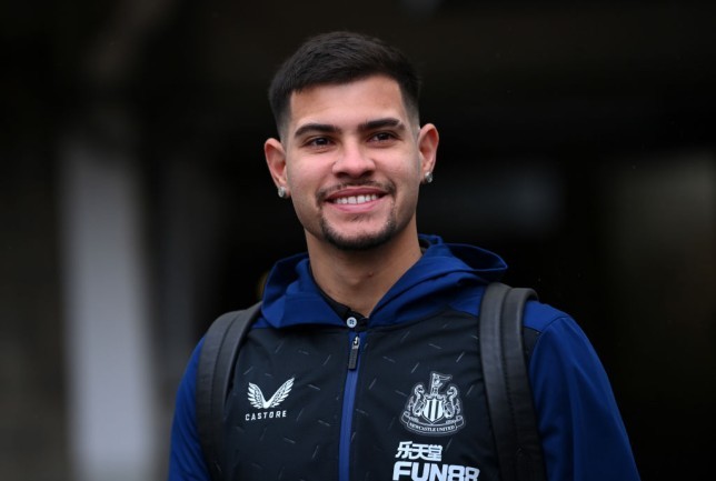 Bruno Guimaraes explains why he snubbed clubs like Arsenal to join Newcastle United - Bóng Đá