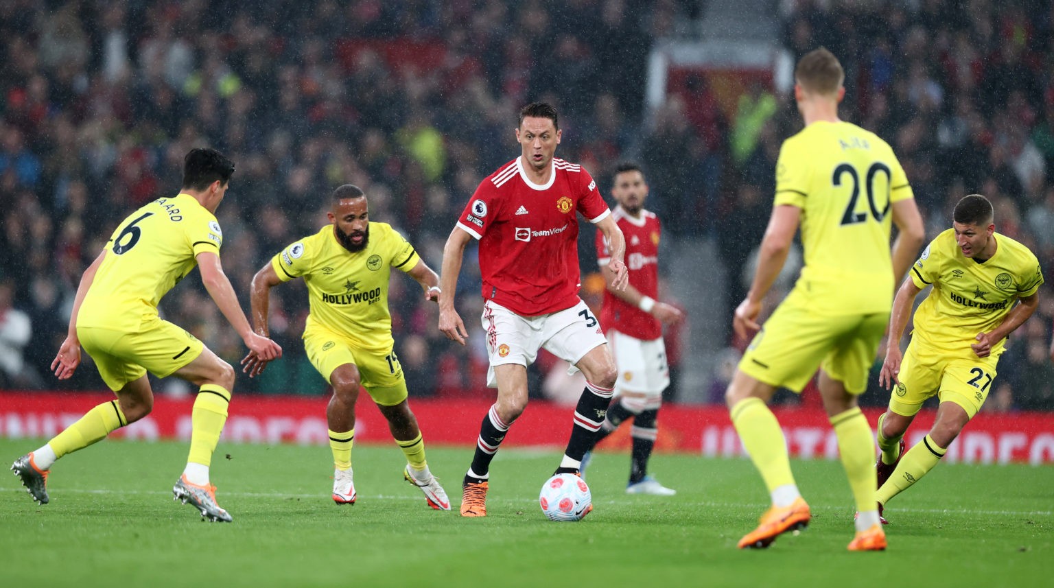 Chuyền chính xác 96%, 7 lần thu hồi bóng: Ngôi sao Man Utd sắp chia tay - Bóng Đá