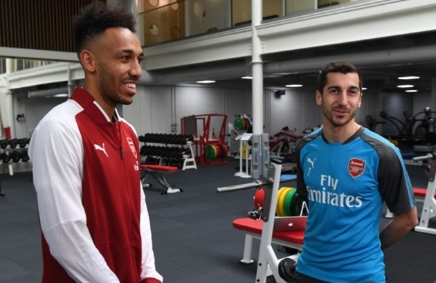 Pierre-Emerick Aubameyang sends message to Henrikh Mkhitaryan after Arsenal terminate his contract - Bóng Đá