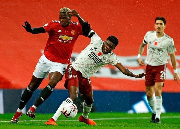 Keane criticised United for failing to “roll their sleeves up” and questioned their character - Bóng Đá