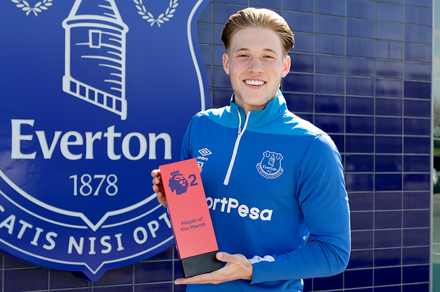 AJAX AND PSV EINDHOVEN ENTER HUNT FOR LEWIS GIBSON - Bóng Đá