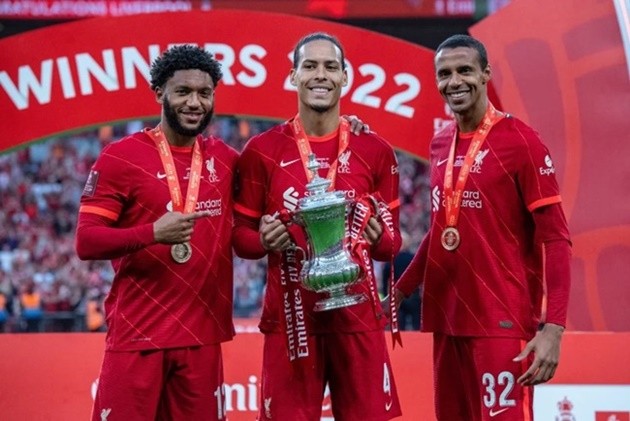  Gerrard khiến Klopp thêm đau đầu với động thái chuyển nhượng - Bóng Đá