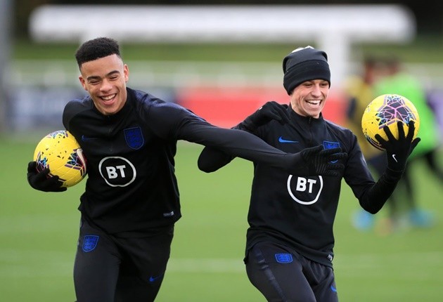 Hậu scandal, 'báu vật' Man Utd căng thẳng đến Carrington hội quân - Bóng Đá