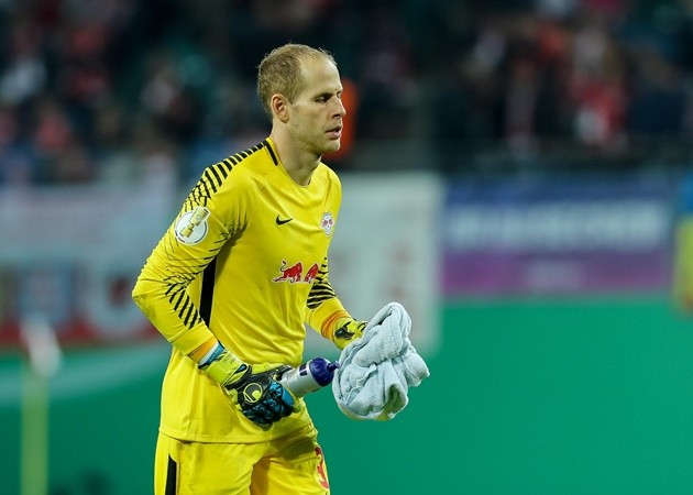 10 thủ môn 'đỉnh' nhất châu Âu hiện nay: Số 1 khó cãi; Cú sốc Alisson - Bóng Đá