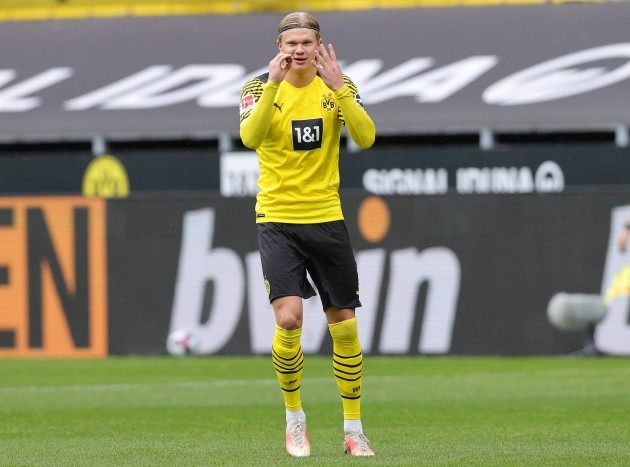 Report: Chelsea line up three options to replace exit-bound veteran star - Bóng Đá