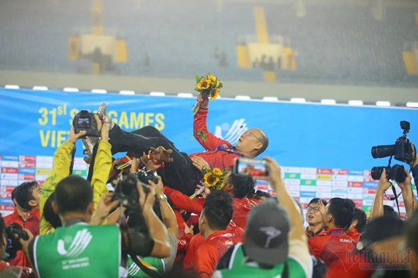Báo Hàn Quốc: Ông Park tiếp tục viết kỳ tích cùng U23 Việt Nam - Bóng Đá