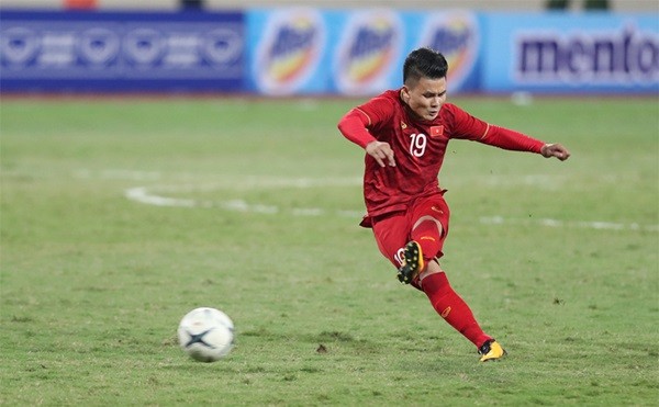 Fox Sports Indo khen Quang Hải - Bóng Đá