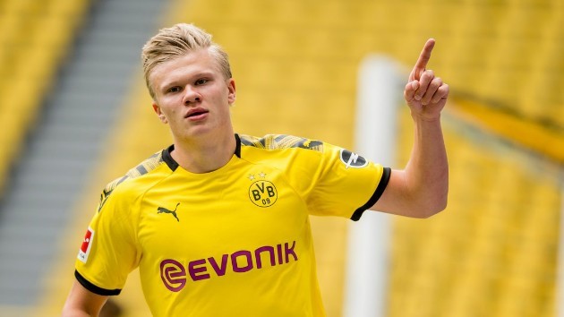 Chelsea are prepared to offer up to £150M for Borussia Dortmund striker Erling Haaland - Bóng Đá