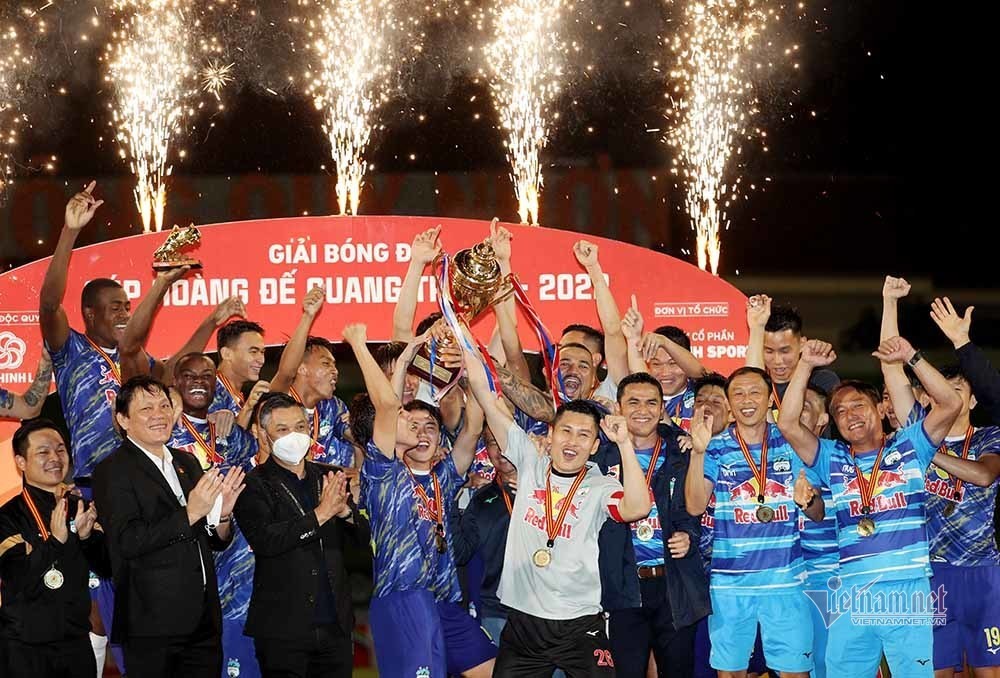HAGL quên cách thắng ở V-League 2022, vì đâu? - Bóng Đá