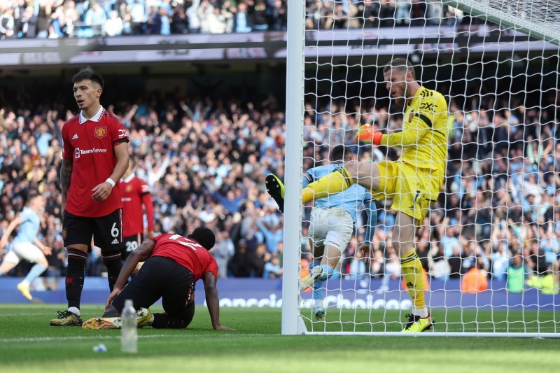 Gary Neville says Manchester United star’s career is ‘going to be short-lived’ under Erik ten Hag - Bóng Đá