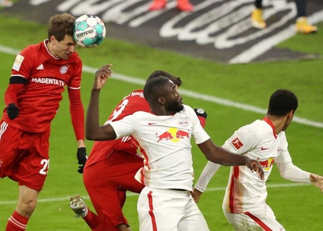 Rượt đuổi ngoạn mục, Bayern Munich chia điểm Leipzig quá kịch tính - Bóng Đá