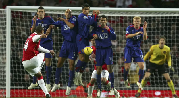 most Premier League free kick goals - Bóng Đá