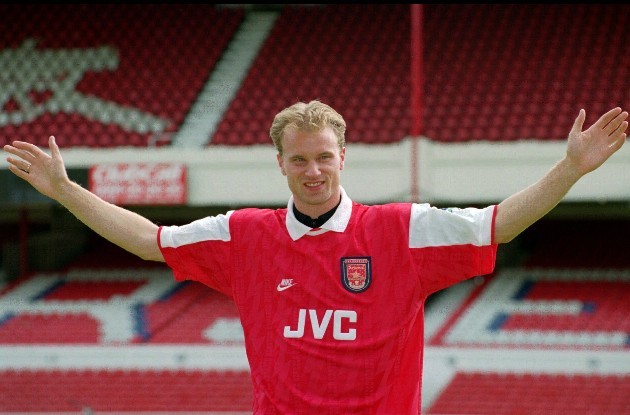 Arsenal fans react as Dennis Bergkamp’s son reportedly trials with Gunners U23s - Bóng Đá