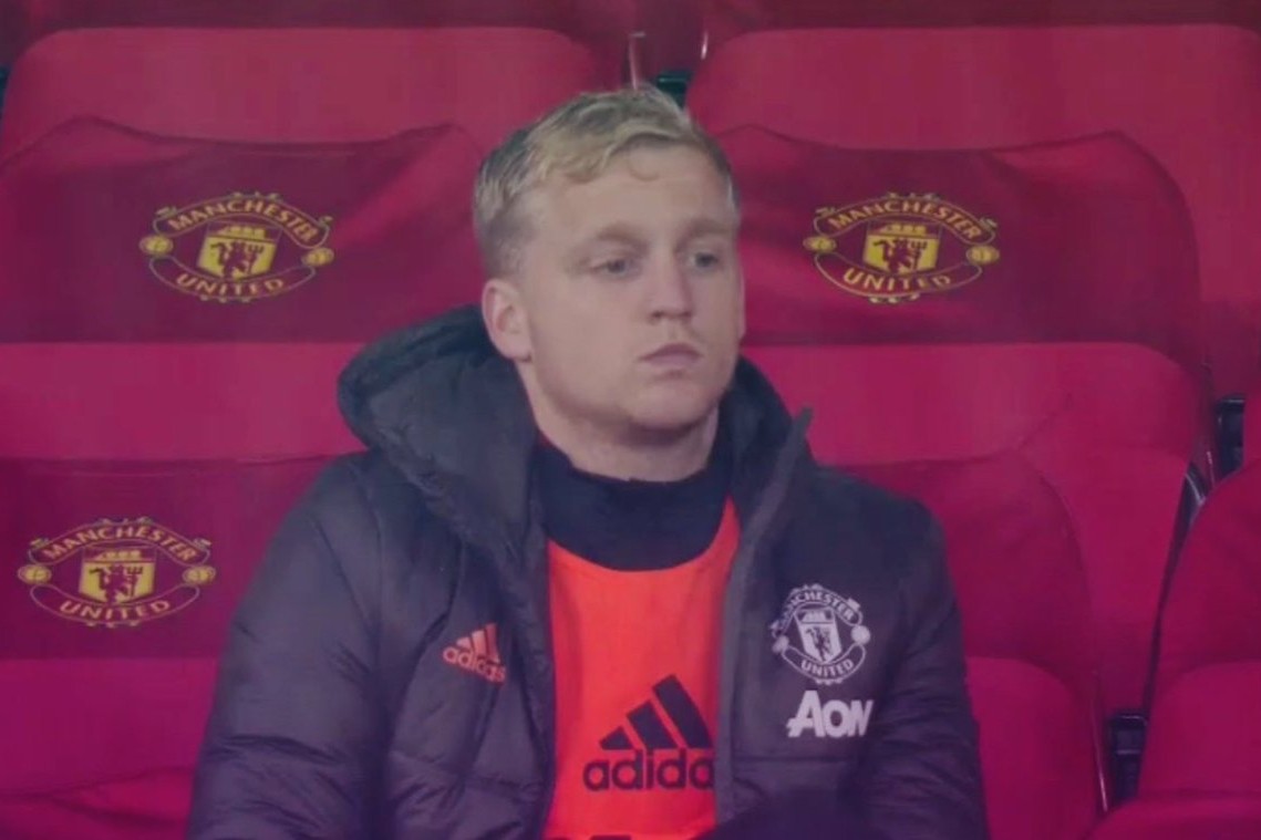 Sự khác biệt của Donny van de Beek - Bóng Đá