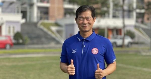 Lò xay HLV tại V-League 2022 - Bóng Đá