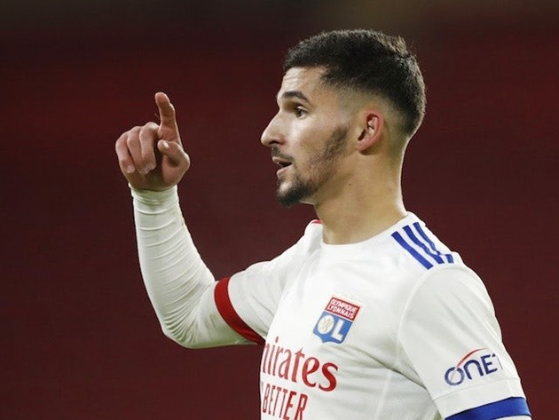 Juventus to rival Liverpool for Houssem Aouar? - Bóng Đá
