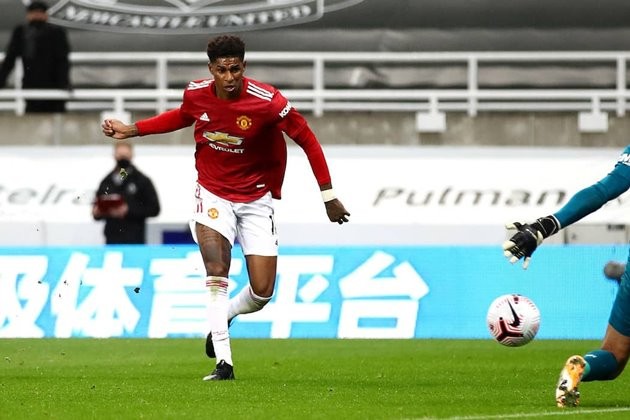 Manchester United fans react to Marcus Rashford’s performance vs Newcastle United - Bóng Đá