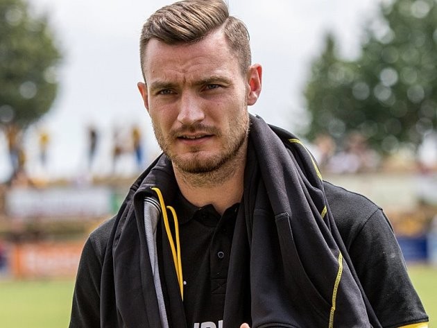 Top 10 cầu thủ 'quái vật' trong FIFA 21: Số 1 nhìn là... 'sợ' - Bóng Đá