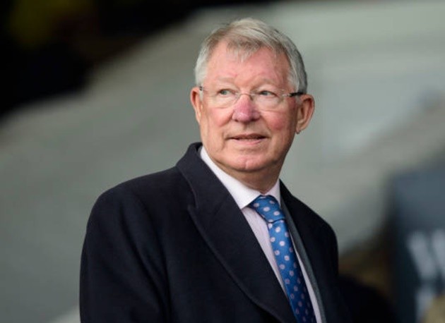 Sir Alex Ferguson watches son Darren lead Peterborough up to third with win over Lincoln as Bristol Rovers maintain pace at the top - Bóng Đá