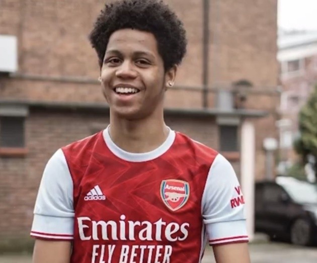 Arsenal sign Chelsea youth player Amani Richards - Bóng Đá