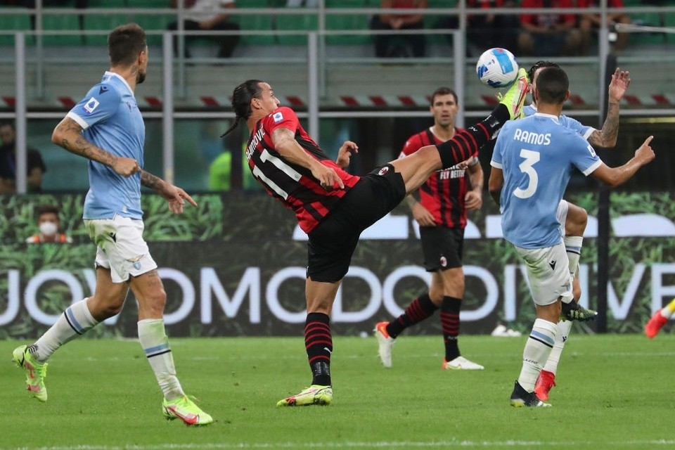Choáng với cơ bắp cuồn cuộn của Ibrahimovic ở tuổi 39 - Bóng Đá
