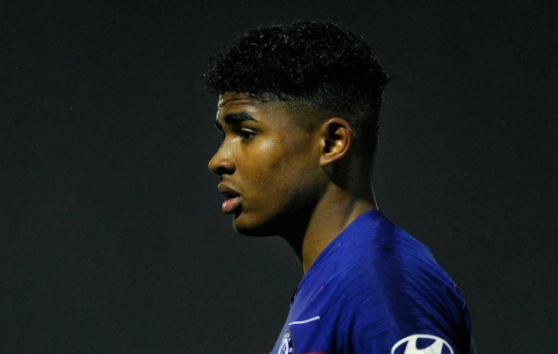 Charlton fans react to signing Chelsea defender Ian Maatsen on loan - Bóng Đá