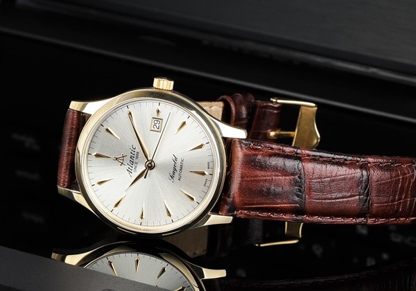 Sale sập sàn Black Friday – Giảm ngay 30% đồng hồ chính hãng tại Đăng Quang Watch - Bóng Đá