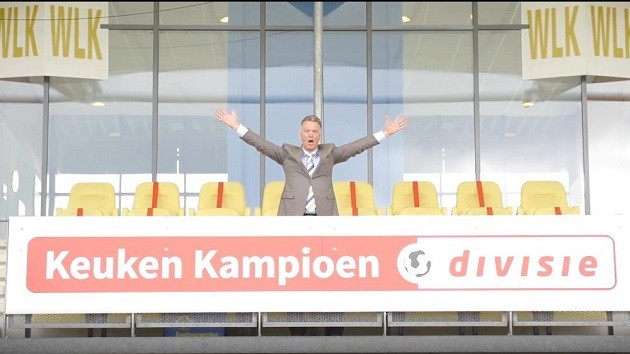 Van Gaal has signed a contract for 1 day in Velsen-Zuid. - Bóng Đá