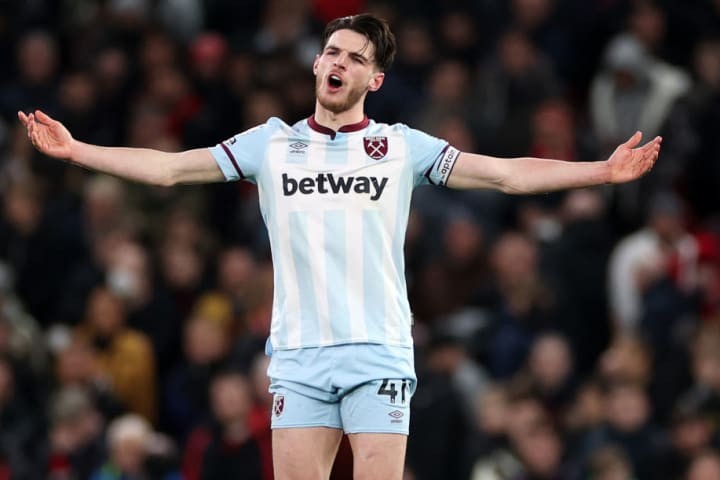 Xếp hạng 10 tiền vệ hay nhất Premier League hiện tại: Đỉnh cao Man City - Bóng Đá