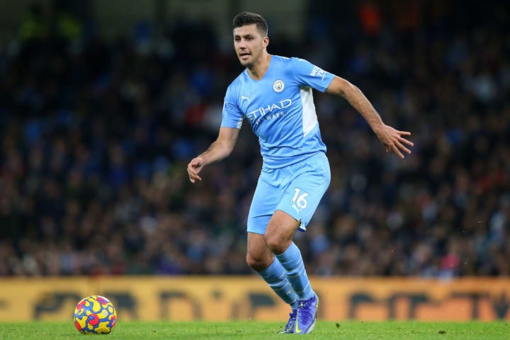 Xếp hạng 10 tiền vệ hay nhất Premier League hiện tại: Đỉnh cao Man City - Bóng Đá