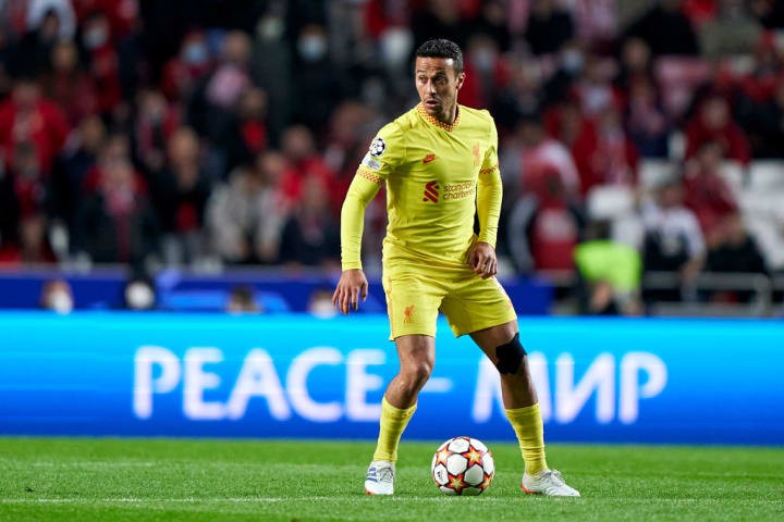 Xếp hạng 10 tiền vệ hay nhất Premier League hiện tại: Đỉnh cao Man City - Bóng Đá