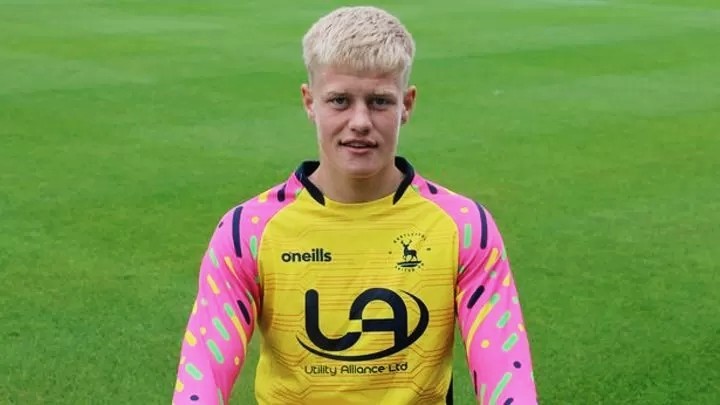 arsenal man utd interested in brad young - Bóng Đá