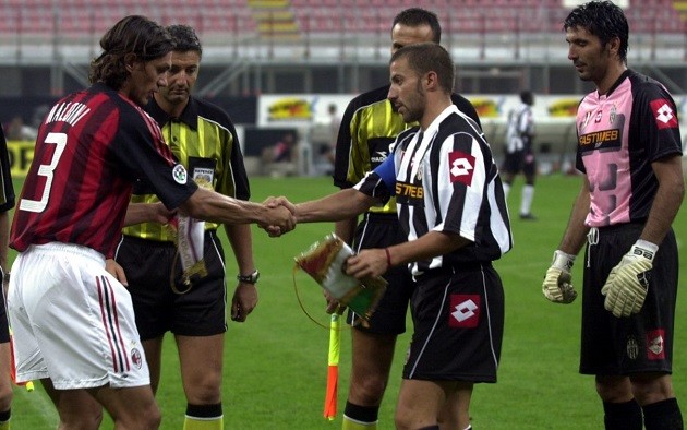 Sau 21 năm, con của đồng đội cũ trở thành đồng đội của Buffon - Bóng Đá