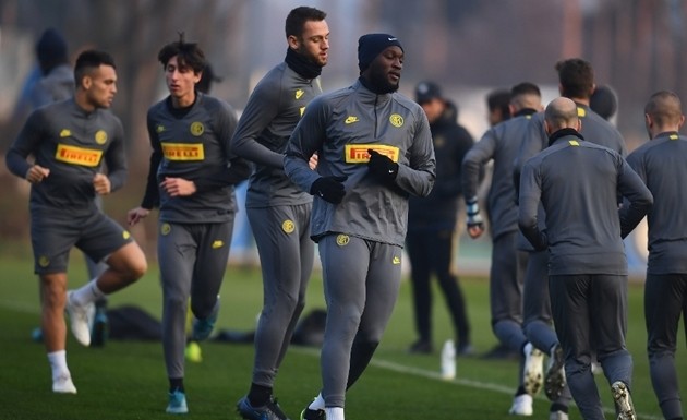 ảnh Inter Milan tập - Bóng Đá