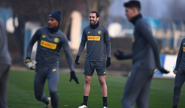 ảnh Inter Milan tập - Bóng Đá