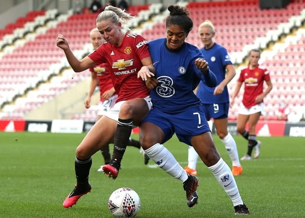 Dự bị ở Man Utd, Van de Beek bị đồng nghiệp nữ 'troll' cực gắt - Bóng Đá
