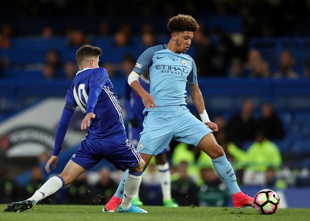 Vụ Sancho sinh biến, Chelsea - Liverpool tính tạo 'domino' gây choáng - Bóng Đá