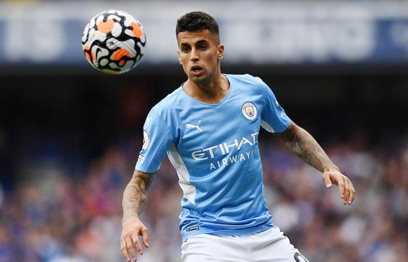 Real lên kế hoạch cuỗm hậu vệ Man City, giá 45 triệu bảng - Bóng Đá