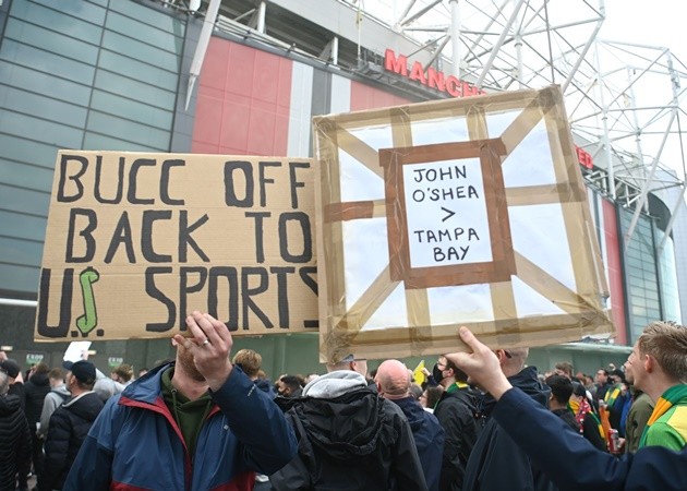 Ngày đáng quên nhất của Man Utd dưới triều đại nhà Glazers! - Bóng Đá