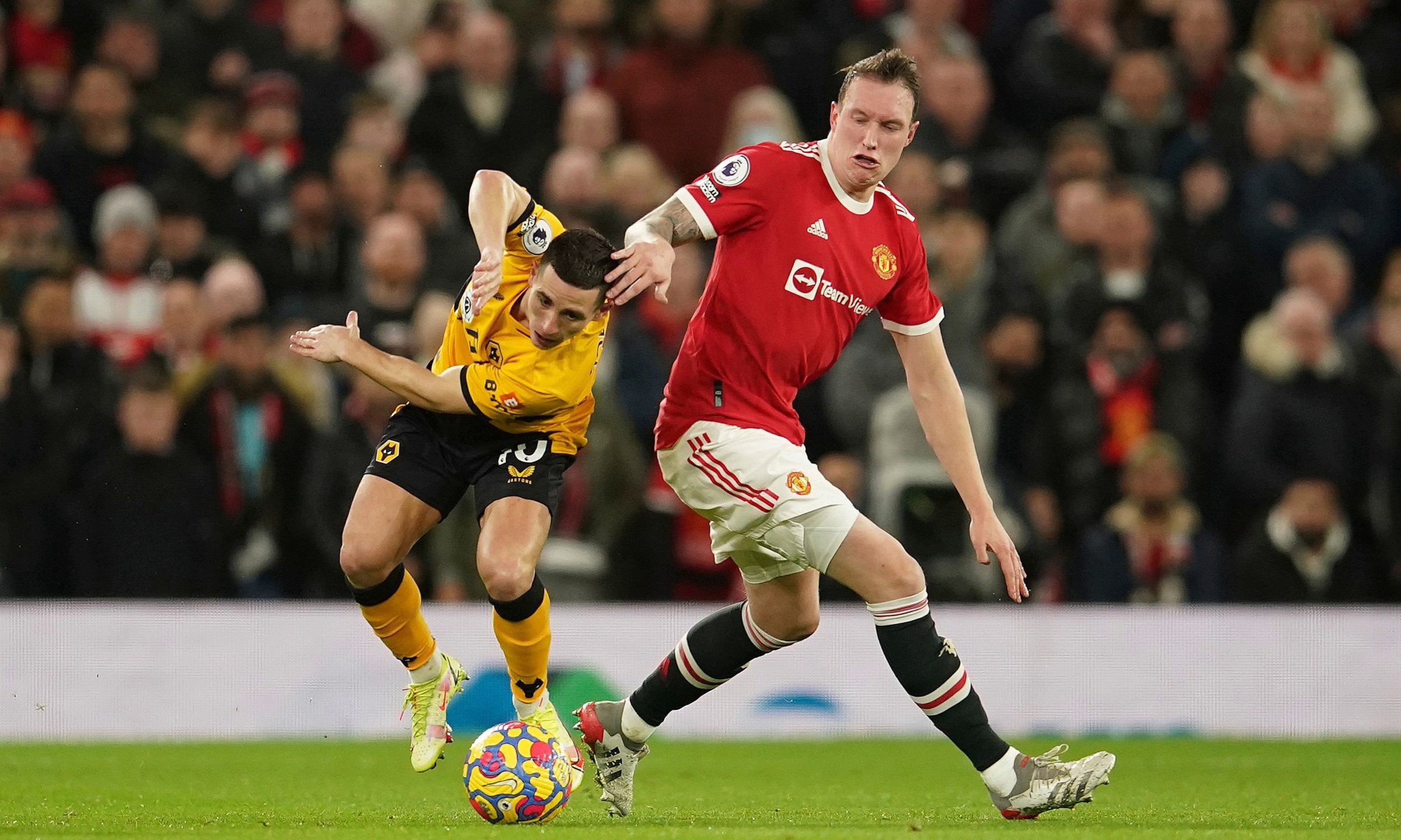 Đội hình 11 cầu thủ M.U đang trên đường rời Old Trafford - Bóng Đá