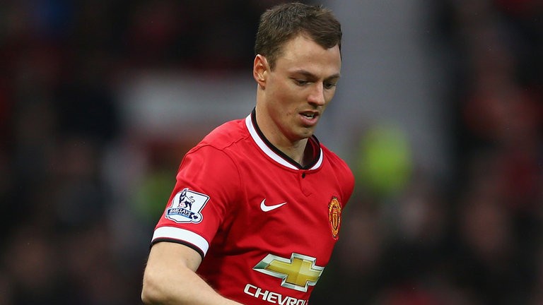 Man City eyeing Jonny Evans and Soyuncu - Bóng Đá