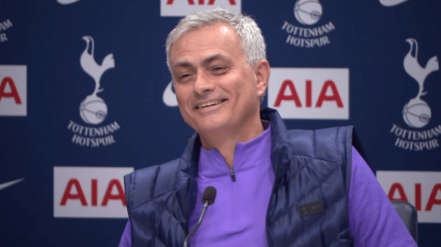 Mourinho swaps criticism for cuddles as Spurs stars warm to new ‘soft version’ - Bóng Đá