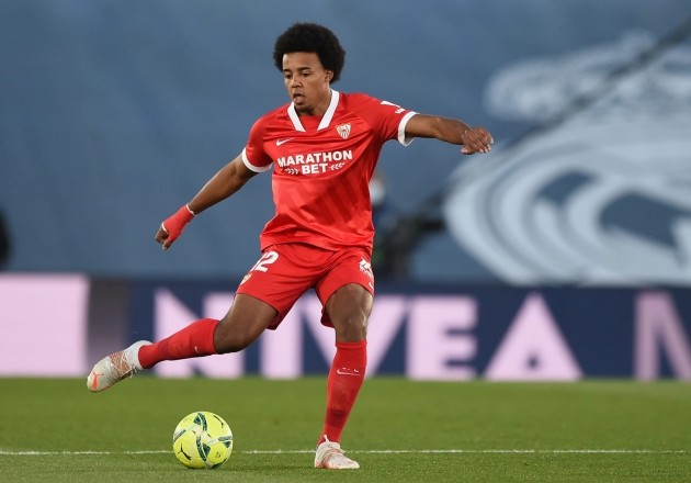 Fabrizio Romano: Man United could challenge Tottenham in race to sign Jules Kounde - Bóng Đá