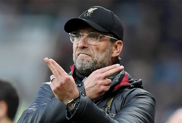 Jurgen Klopp left stunned as UEFA demand Liverpool boss renew his coaching licence - Bóng Đá
