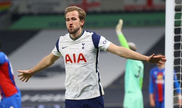 Jose Mourinho explains how Harry Kane can change to be like Karim Benzema - Bóng Đá
